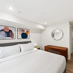 Charming Bloomingdale Retreat | 2BR Private Condo