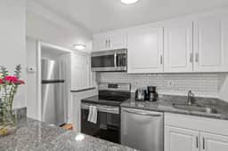 Adorable Guesthouse | Free Parking | Howard U - Image 2