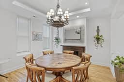 Capitol View 3BR Rowhouse | Convention Center Shaw - Image 5