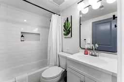 Charming Bloomingdale Retreat | 2BR Private Condo - Image 5