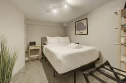 Cozy, Private Unit + Free Gated Parking - Image 3