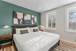 The Roosevelt | Modern 3BR Historic Bloomingdale - Image 5