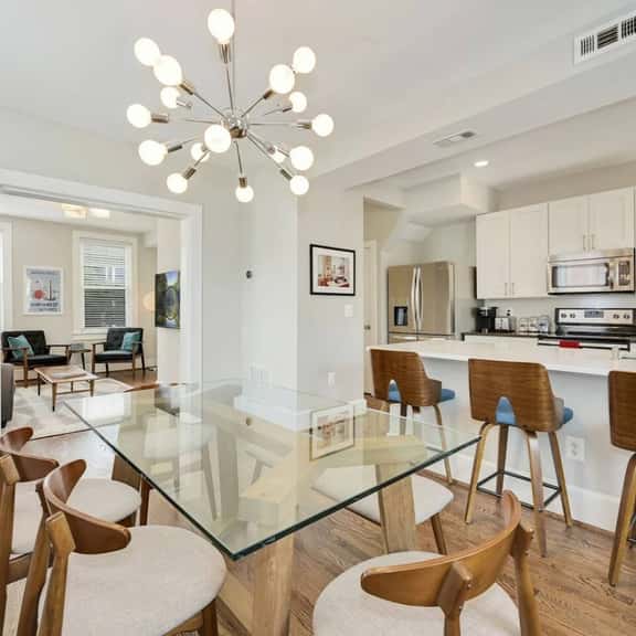 Mid-Century Townhome Steps from Restaurants - Image 1