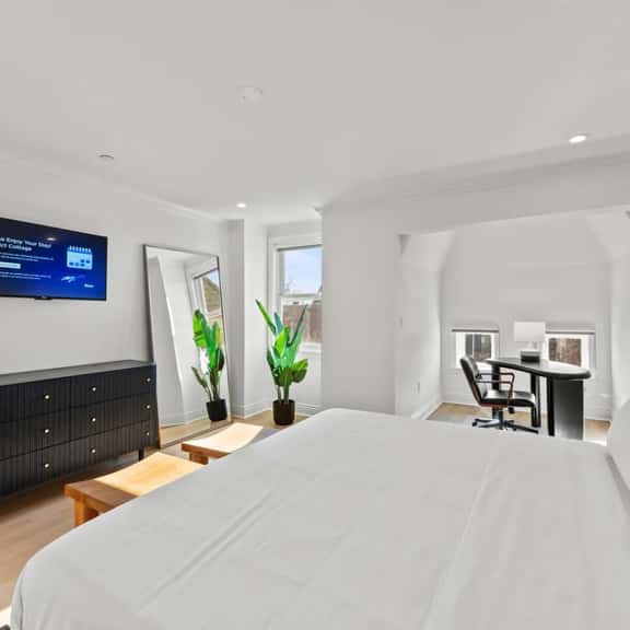 The Adams | West Elm 5BR Townhouse in Bloomingdale - Image 1