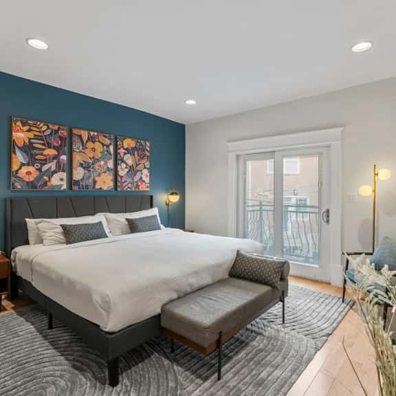 The Roosevelt | Modern 3BR Historic Bloomingdale - Image 1