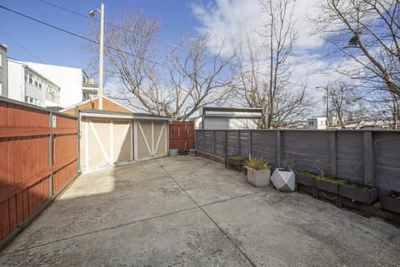 Cozy, Private Unit + Free Gated Parking - Image 4