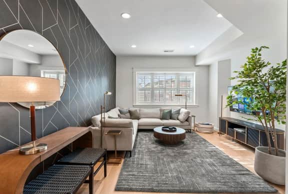 The Roosevelt | Modern 3BR Historic Bloomingdale - Image 2